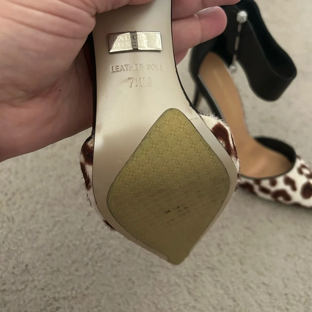 Badgley Mischka leopard print heels - Picture 10 of 12